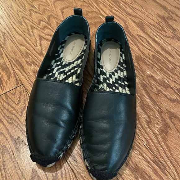 Banana Republic Espadrille Shoes - Picture 2 of 4